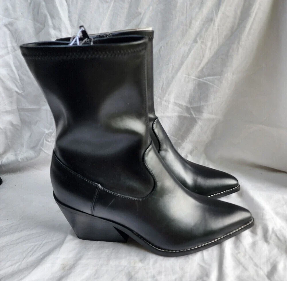 New Women's Aubree Ankle Boots with Memory Foam Insole Universal Thread Size 6.5